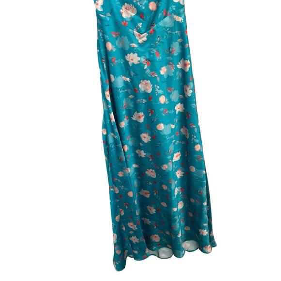 NEW $189 BARDOT 8 Malinda Floral Tie Back Satin Maxi Dress - Picture 5 of 9